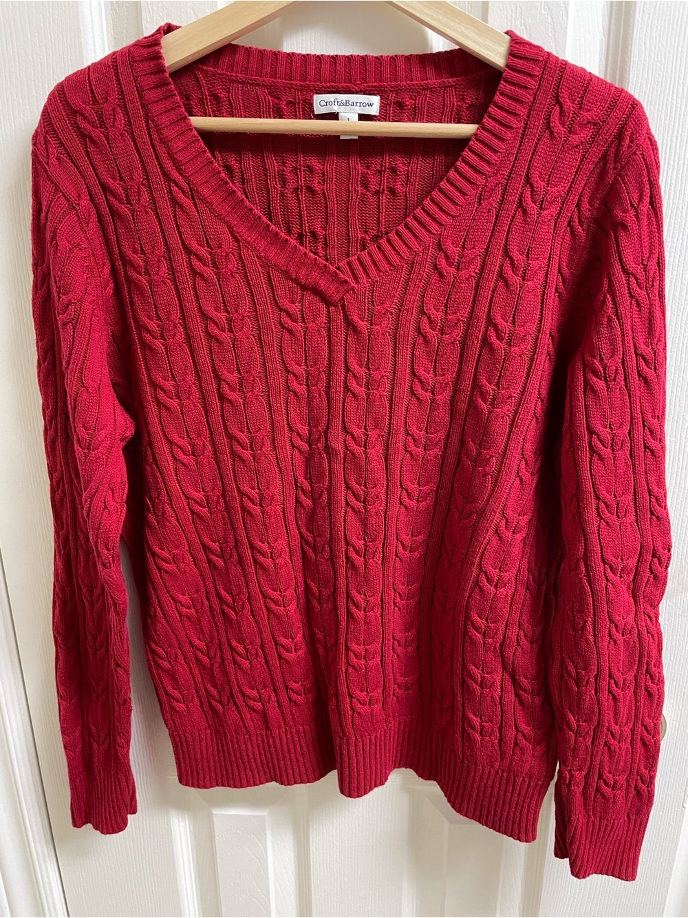 Croft & Barrow Women's 100% cotton Red Cable Knit V-Neck Sweater